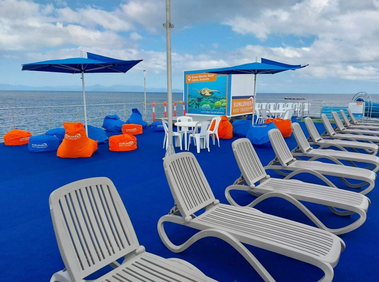 SUNDECK