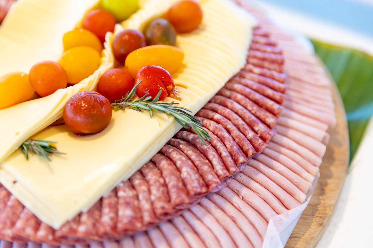 Tropical Buffet Cheese and ham